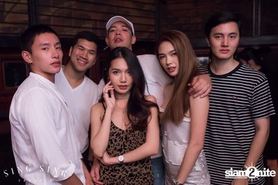 BLING IT กับ Bangkok Invaders ที่ ซิง ซิง เธียเตอร์ — photo 61
