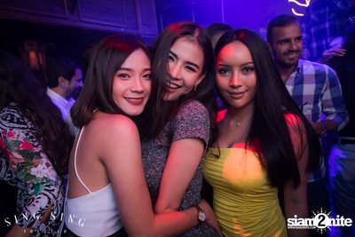 BLING IT กับ Bangkok Invaders ที่ ซิง ซิง เธียเตอร์ — photo 74