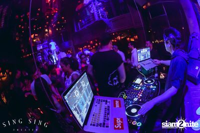 BLING IT กับ Bangkok Invaders ที่ ซิง ซิง เธียเตอร์ — photo 88