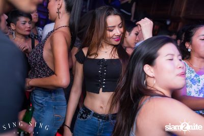 BLING IT กับ Bangkok Invaders ที่ ซิง ซิง เธียเตอร์ — photo 89