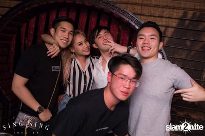 BLING IT กับ Bangkok Invaders ที่ ซิง ซิง เธียเตอร์ — photo 102