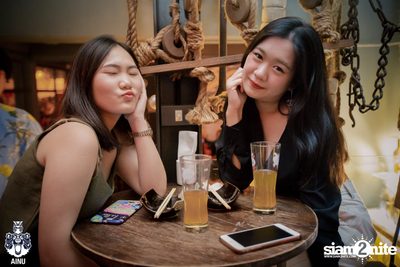 Countdown at AINU Bar — photo 21