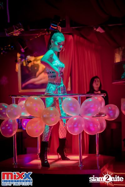 MiXX Bangkok New year's eve 2019 Party — photo 9
