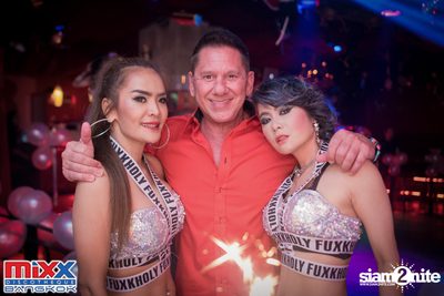 MiXX Bangkok New year's eve 2019 Party — photo 16