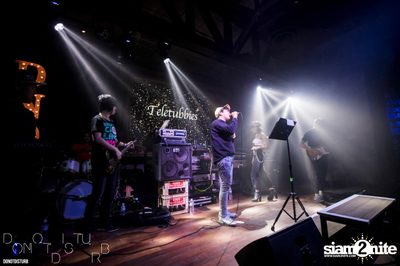 Friday Night at DND Club (Do Not Disturb) — photo 9