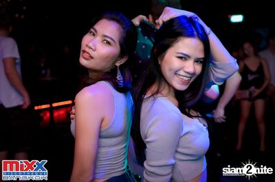 Neon BeatZ Party at MIXX Bangkok — photo 30