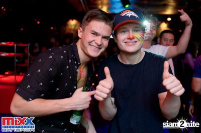 Neon BeatZ Party at MIXX Bangkok — photo 32