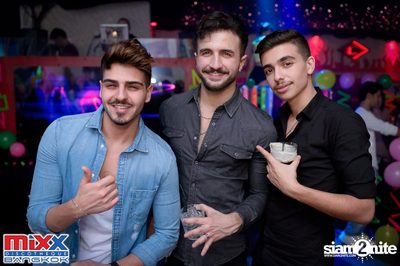 Neon BeatZ Party at MIXX Bangkok — photo 42