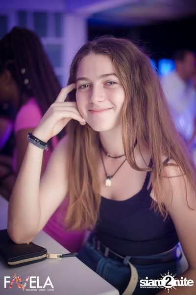 Friday Night at Favela Thonglor — photo 25