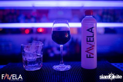 Friday Night at Favela Thonglor — photo 32