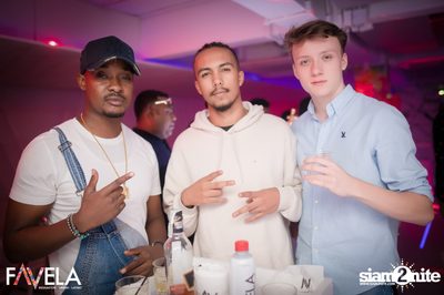 Friday Night at Favela Thonglor — photo 34
