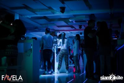 Friday Night at Favela Thonglor — photo 92