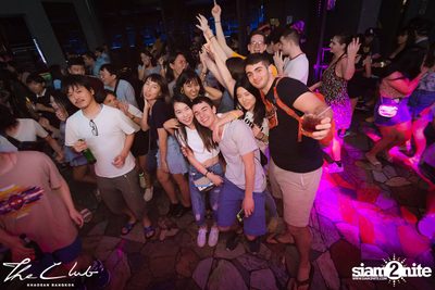 DJ Kieron (MDE) Live at The Club Khaosan — photo 19
