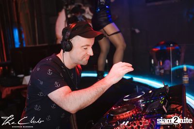 DJ Kieron (MDE) Live at The Club Khaosan — photo 82
