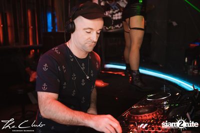 DJ Kieron (MDE) Live at The Club Khaosan — photo 86