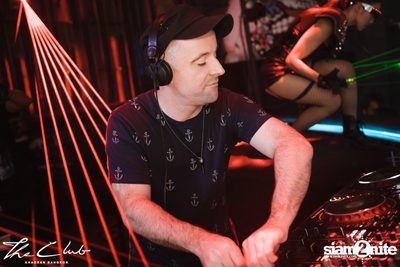 DJ Kieron (MDE) Live at The Club Khaosan — photo 90