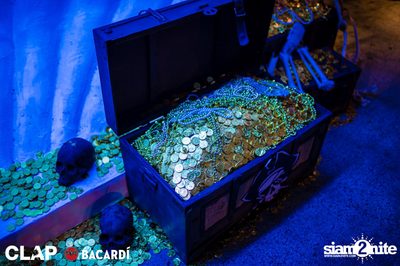 CLAP & Bacardi present Cruise Club Party at DEMO — photo 8