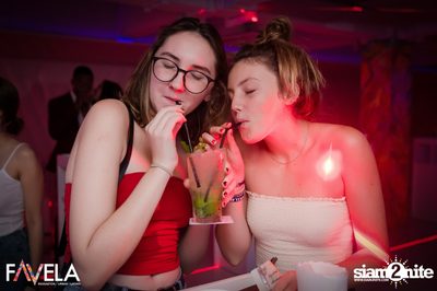 Saturday Night at Favela Thonglor — photo 16