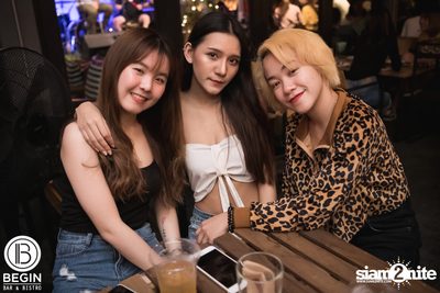 MEAN ที่ บีกิน บาร์ — photo 6