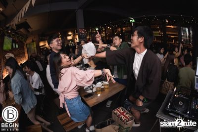 MEAN ที่ บีกิน บาร์ — photo 120