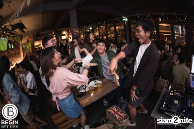 MEAN ที่ บีกิน บาร์ — photo 121
