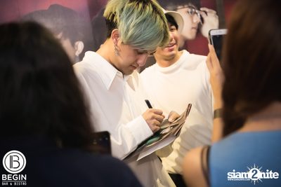 MEAN ที่ บีกิน บาร์ — photo 145