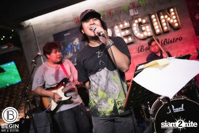 MEAN ที่ บีกิน บาร์ — photo 159
