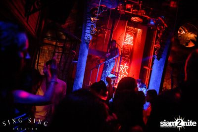 BLING IT กับ Bangkok Invaders ที่ ซิง ซิง เธียเตอร์ — photo 16
