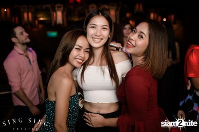 BLING IT กับ Bangkok Invaders ที่ ซิง ซิง เธียเตอร์ — photo 27