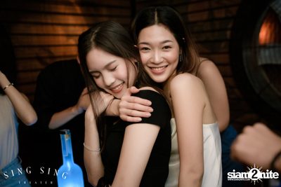 BLING IT กับ Bangkok Invaders ที่ ซิง ซิง เธียเตอร์ — photo 36
