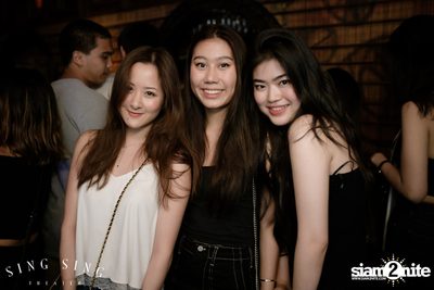 BLING IT กับ Bangkok Invaders ที่ ซิง ซิง เธียเตอร์ — photo 42