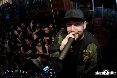 BLING IT กับ Bangkok Invaders ที่ ซิง ซิง เธียเตอร์ — photo 54