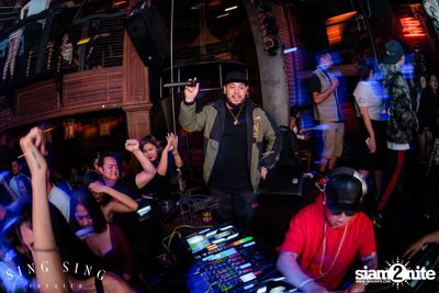 BLING IT กับ Bangkok Invaders ที่ ซิง ซิง เธียเตอร์ — photo 61