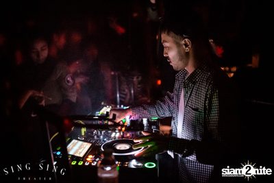 BLING IT กับ Bangkok Invaders ที่ ซิง ซิง เธียเตอร์ — photo 92