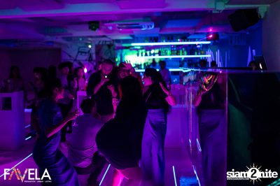 Ladies Night at Favela Thonglor — photo 32