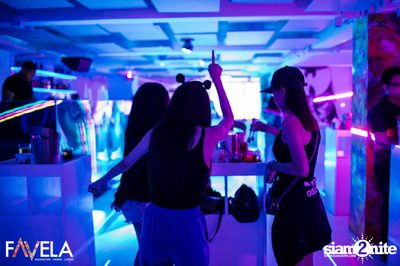 Ladies Night at Favela Thonglor — photo 43