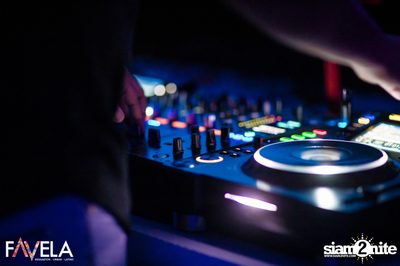Ladies Night at Favela Thonglor — photo 53