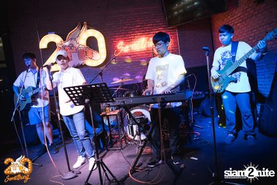 Back to School 5: Two Popetorn at 20Something Bar — photo 24