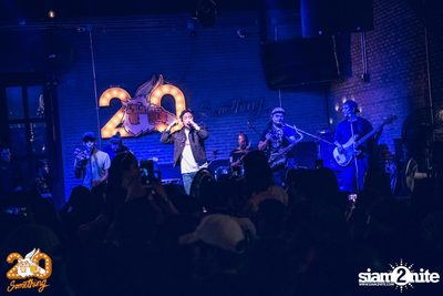 Back to School 5: Two Popetorn at 20Something Bar — photo 119