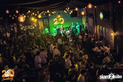 Back to School 5: Two Popetorn at 20Something Bar — photo 126