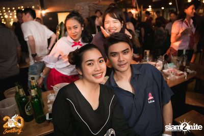 Back to School 5: Two Popetorn at 20Something Bar — photo 154