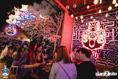 Friday Night at Ainu Bar — photo 8