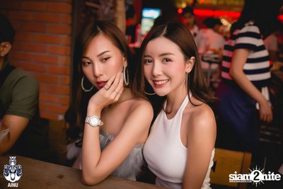 Friday Night at Ainu Bar — photo 66