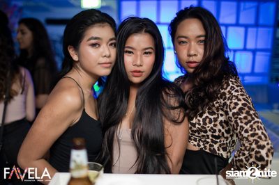 Friday Night at Favela Thonglor — photo 26
