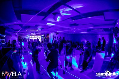 Friday Night at Favela Thonglor — photo 45