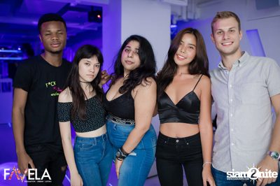 Friday Night at Favela Thonglor — photo 53