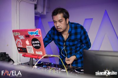 Friday Night at Favela Thonglor — photo 62