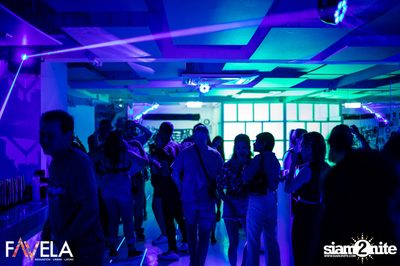 Friday Night at Favela Thonglor — photo 64