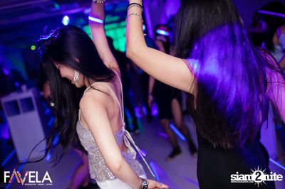 Friday Night at Favela Thonglor — photo 69