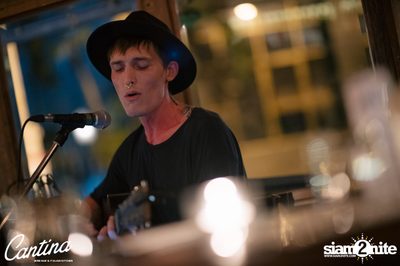 งาน Cantina Acustica ft. Jordan Bradley — photo 50